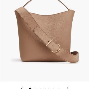 Cuyana Linea M Bucket Bag Cappuccino